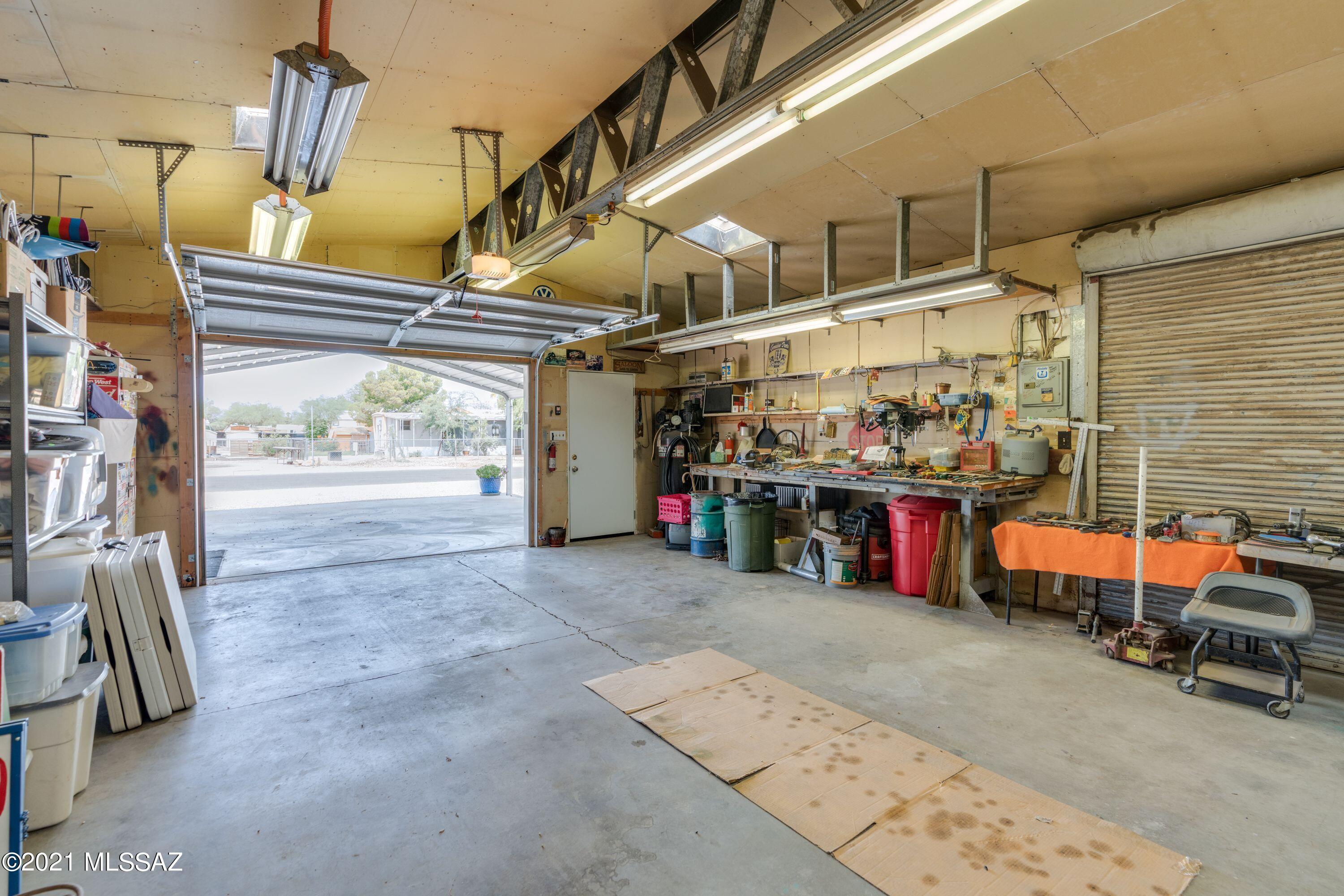 2711 West Curtis Road Tucson, AZ 85705 - Photo 27 of 32 Gallery Image 27