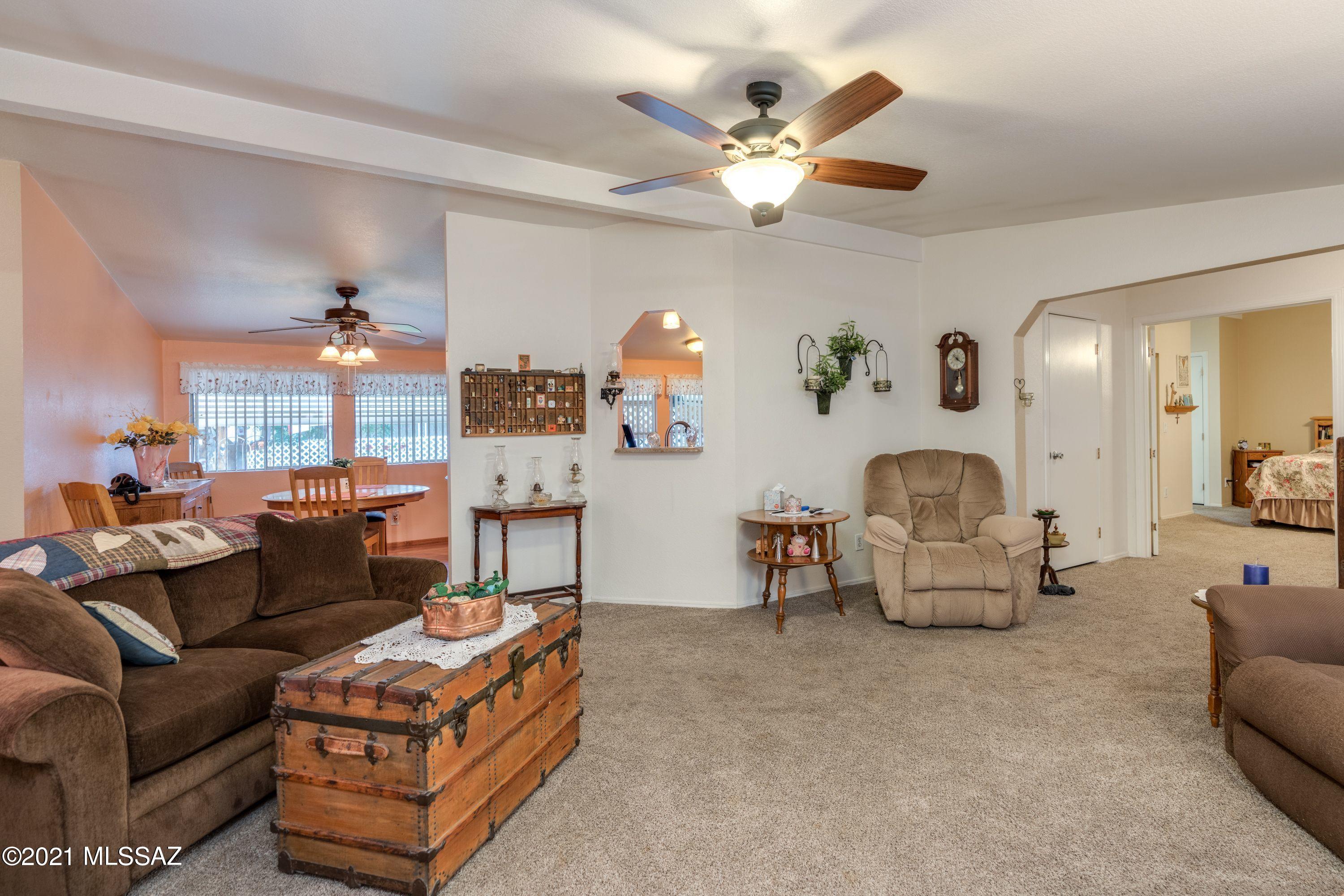2711 West Curtis Road Tucson, AZ 85705 - Photo 7 of 32 Gallery Image 7