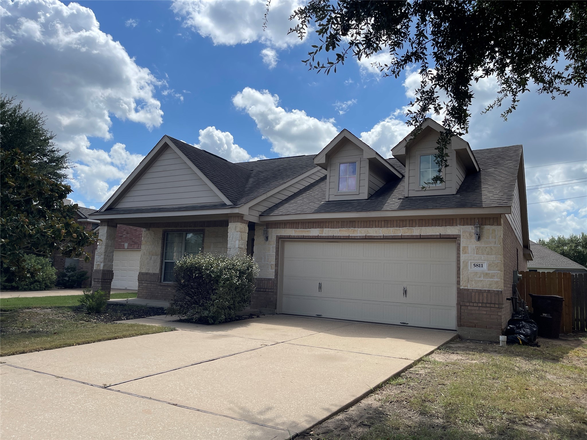 5811 Ranch Riata Court Katy, TX 77449 - Photo 2 of 35 Gallery Image 2