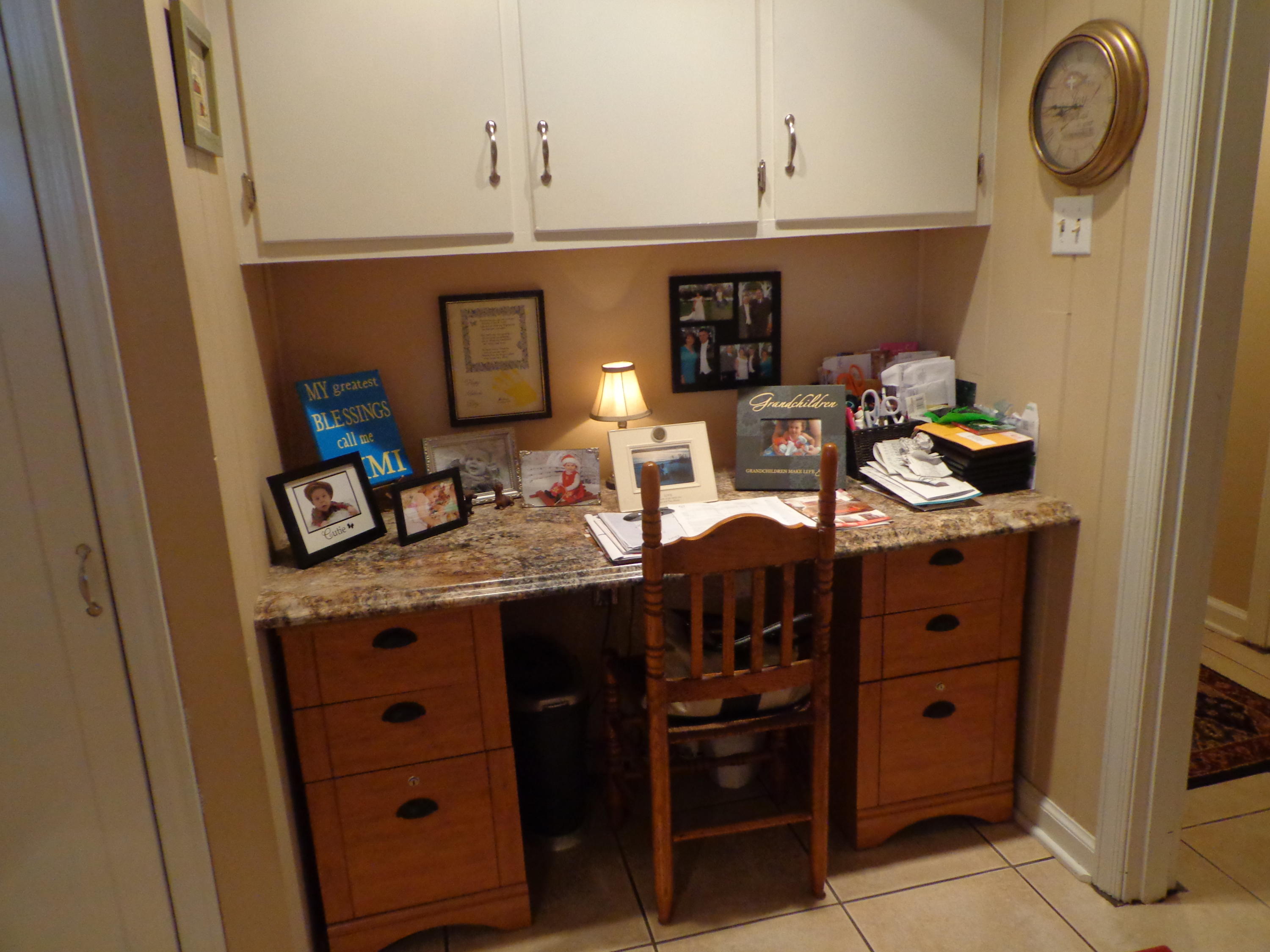 519 West Hunt Road Alcoa, TN 37701 - Photo 12 of 26 Coupon Desk