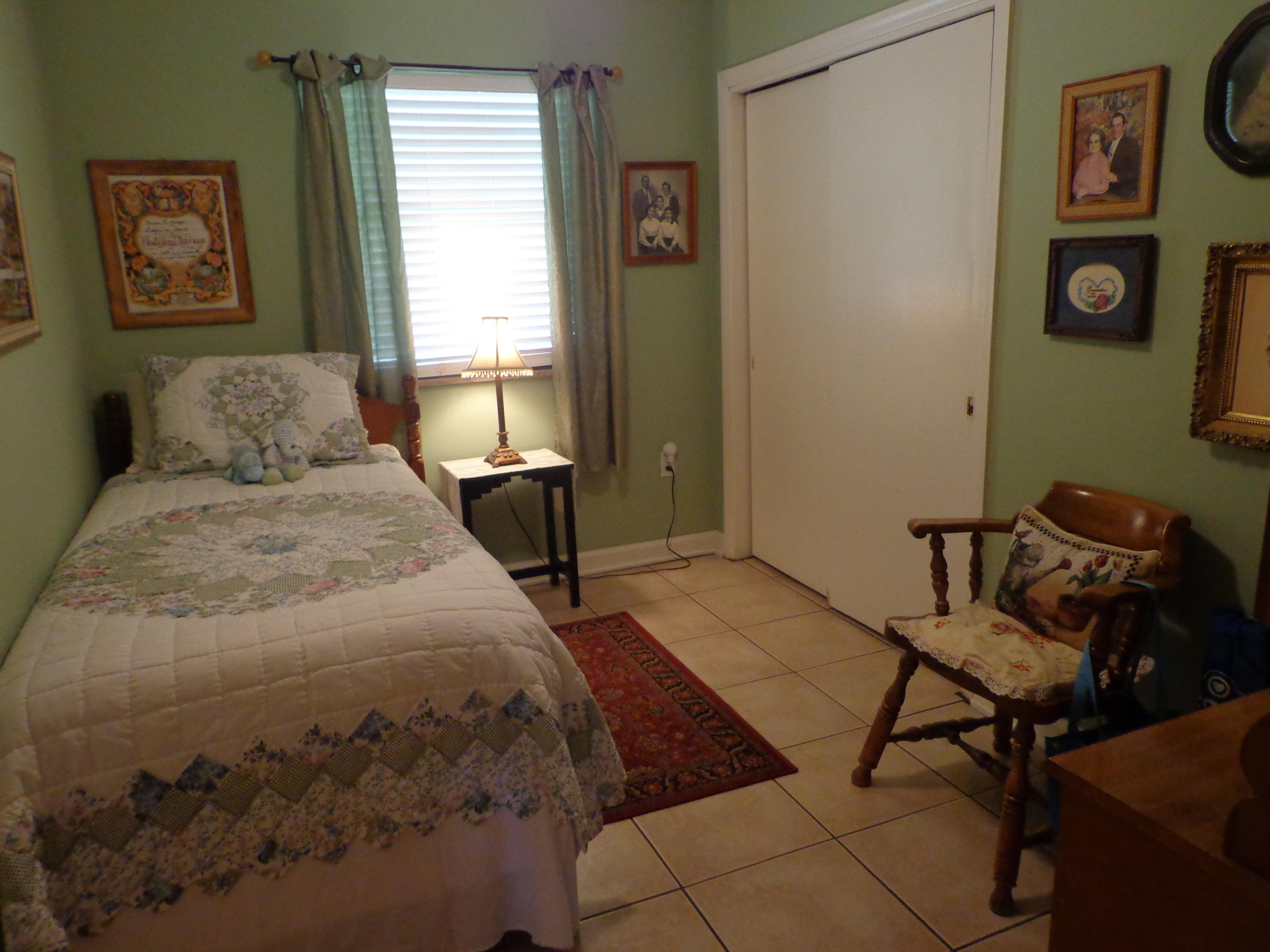 519 West Hunt Road Alcoa, TN 37701 - Photo 14 of 26 Bedroom 2