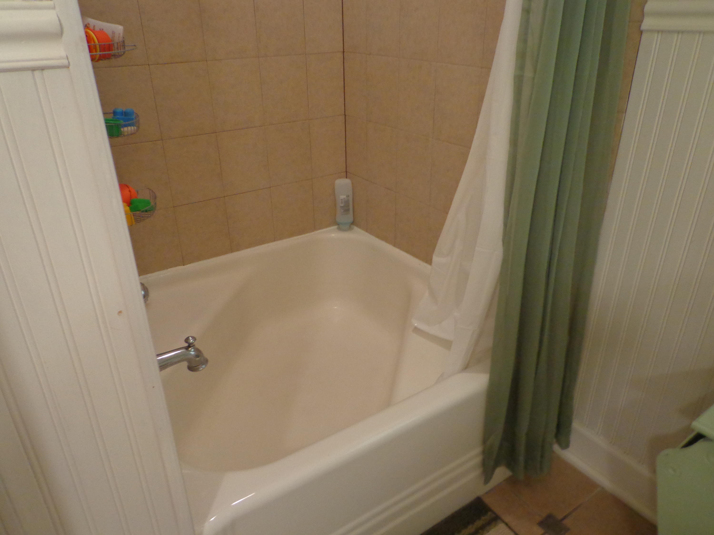519 West Hunt Road Alcoa, TN 37701 - Photo 16 of 26 Square garden tub with shower