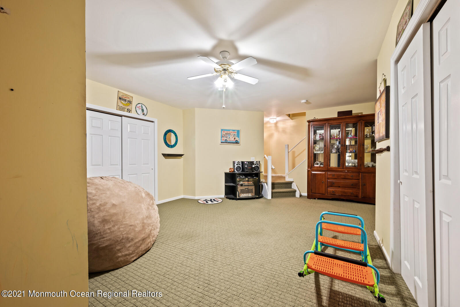 2102 Ridgeview Court, Unit 2102 Parlin, NJ 08859 - Photo 15 of 17 25_24Utility_Room_mls