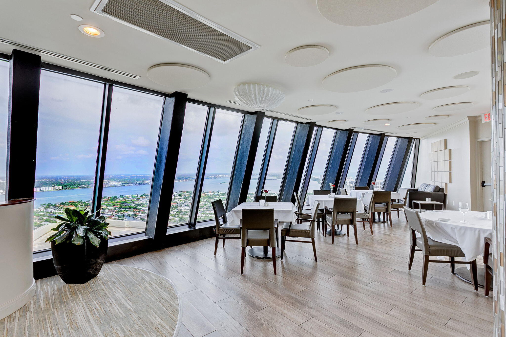 3000 North Ocean Drive Riviera Beach, FL 33404 - Photo 110 of 118 111-web-or-mls-90-print-84-print-094_320