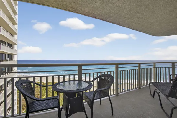 $8,000 | 3000 North Ocean Drive, Riviera Beach, FL 33404