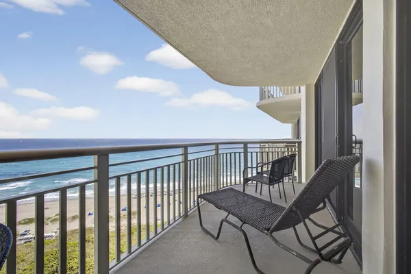 $8,000 | 3000 North Ocean Drive, Riviera Beach, FL 33404