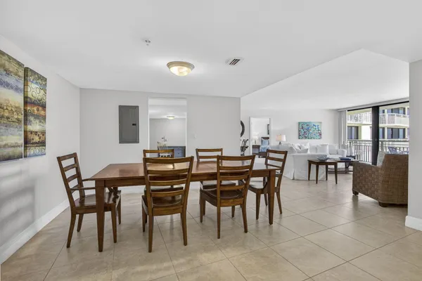 $8,000 | 3000 North Ocean Drive, Riviera Beach, FL 33404