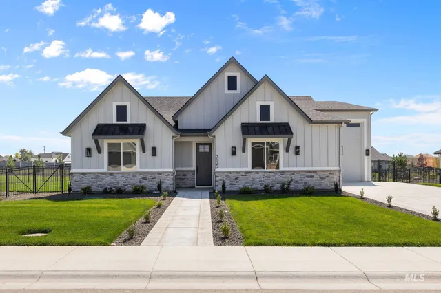 $1,048,500 | 7125 East Osprey Ests Drive, Nampa, ID 83686