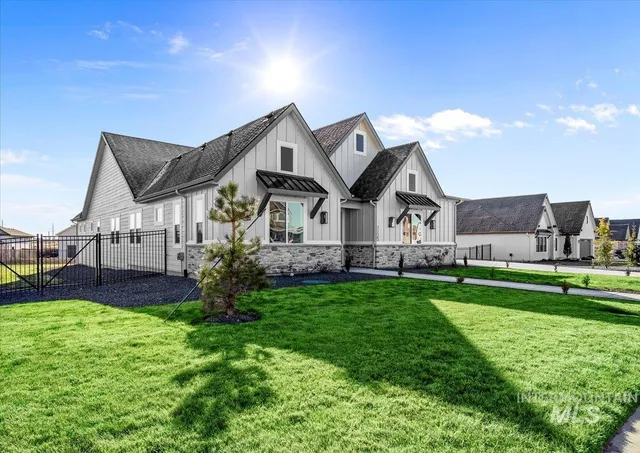 $999,995 | 7125 East Osprey Ests Drive, Nampa, ID 83686