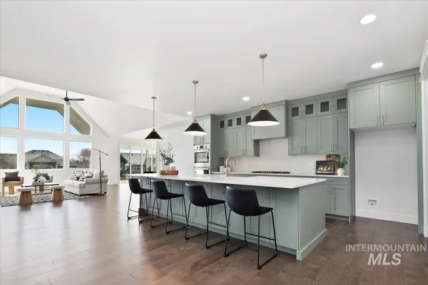 $999,995 | 7125 East Osprey Ests Drive, Nampa, ID 83686