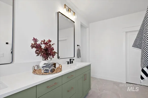 $999,995 | 7125 East Osprey Ests Drive, Nampa, ID 83686