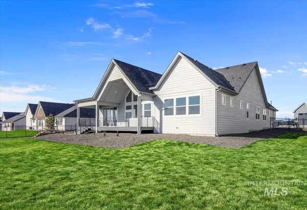 $999,995 | 7125 East Osprey Ests Drive, Nampa, ID 83686