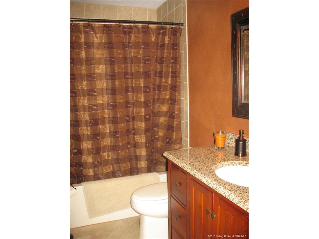 6102 Randa Lee Court Georgetown, IN 47122 - Photo 12 of 29