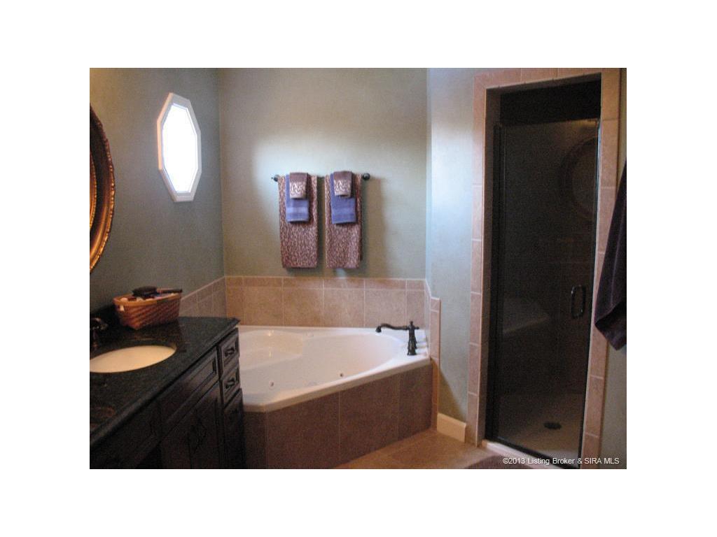 6102 Randa Lee Court Georgetown, IN 47122 - Photo 16 of 29