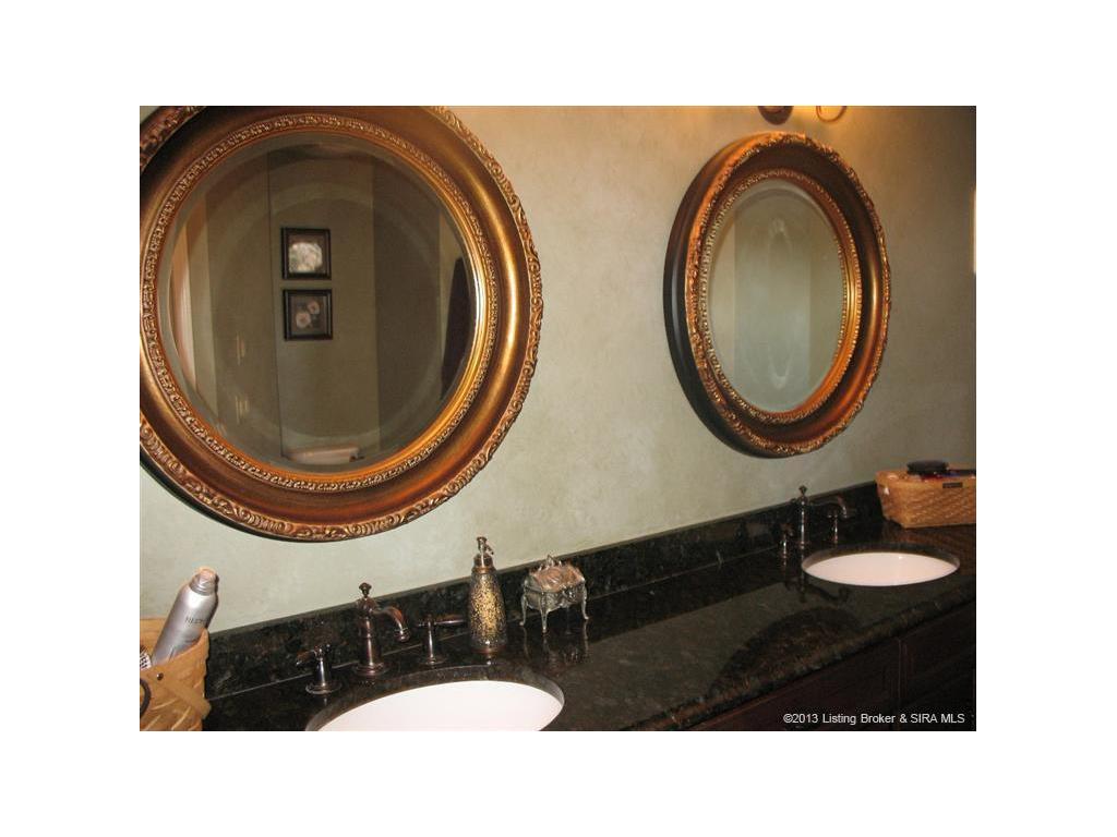 6102 Randa Lee Court Georgetown, IN 47122 - Photo 17 of 29