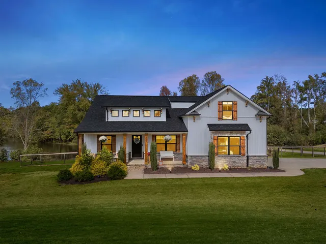 $474,900 | 358 Ben Johnson Road, Inman, SC 29349