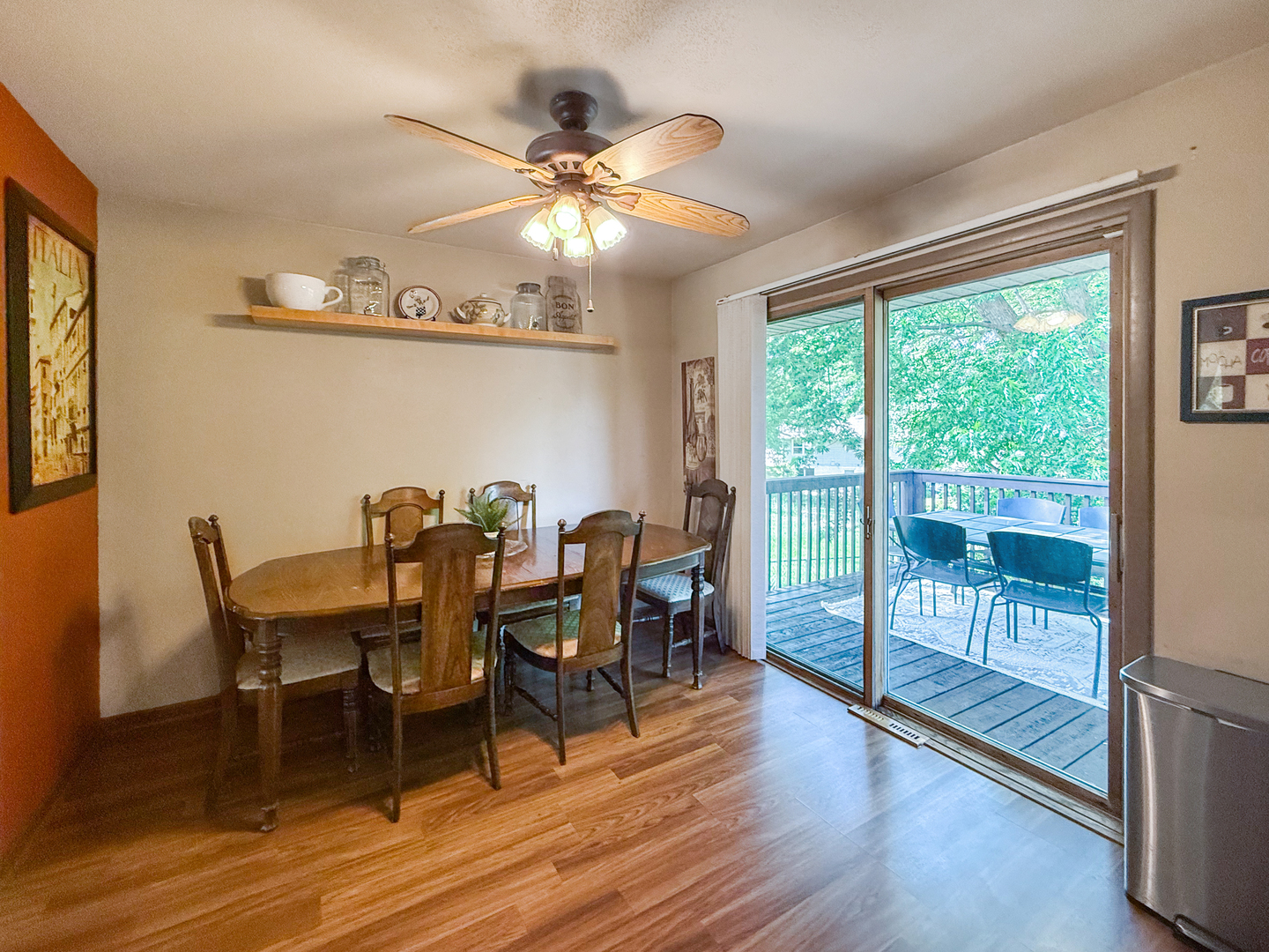 3288 Knox Drive Freeport, IL 61032 - Photo 16 of 41 a view of a dining room with furniture window and wooden floor