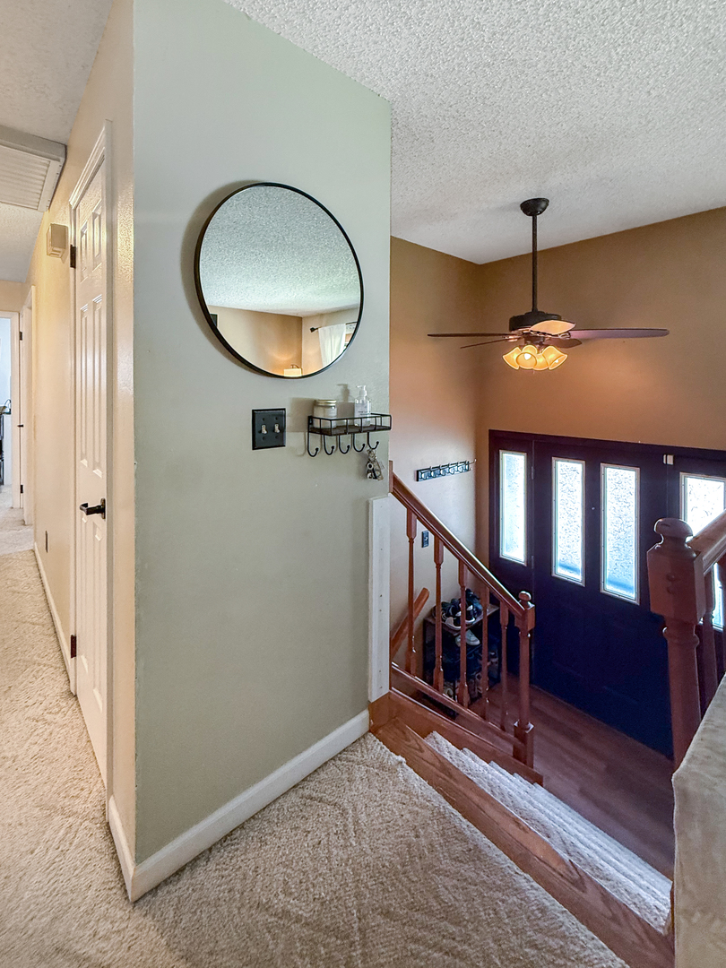 3288 Knox Drive Freeport, IL 61032 - Photo 18 of 41 a view of entryway and hall with wooden floor