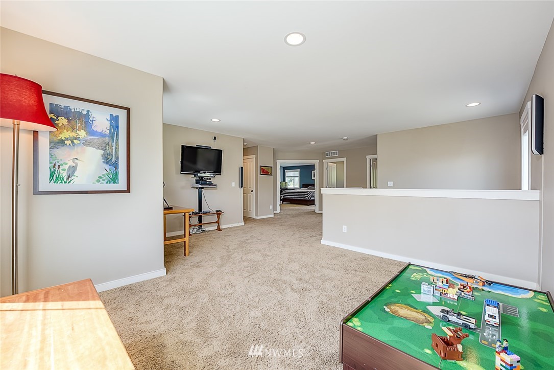 21812 39th Drive Southeast Bothell, WA 98021 - Photo 12 of 24