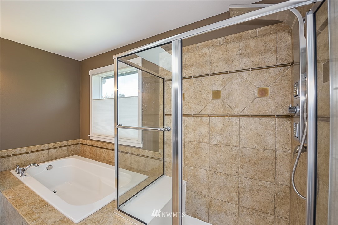 21812 39th Drive Southeast Bothell, WA 98021 - Photo 15 of 24
