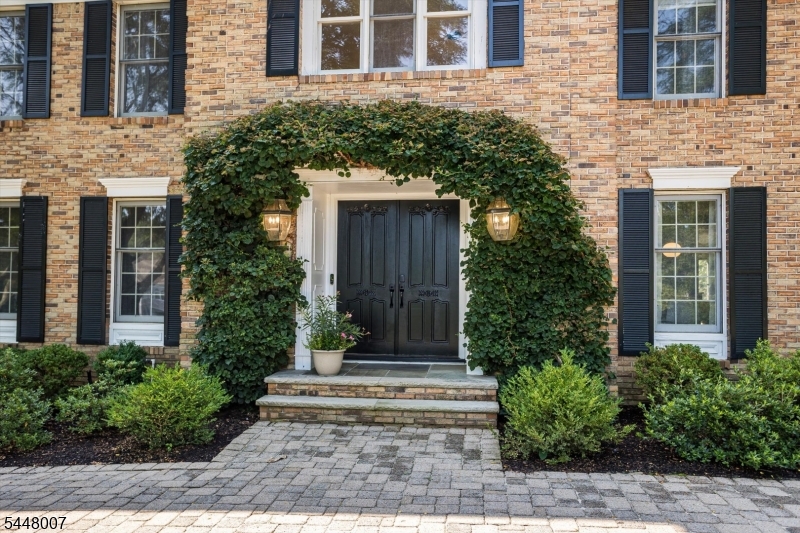 24 Coventry Road Mendham, NJ 07945 - Photo 5 of 35 Gallery Image 5