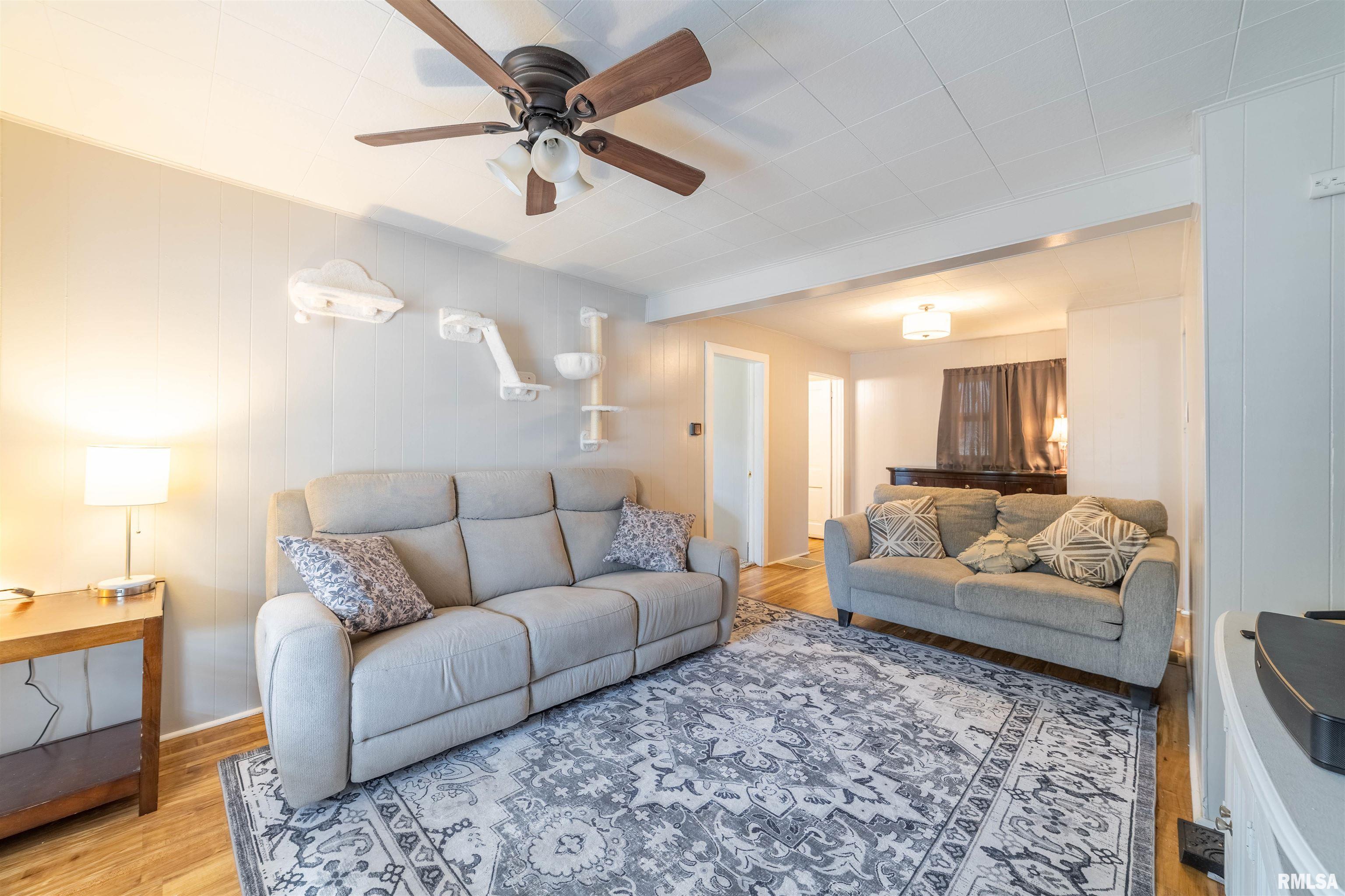 1519 North 15th Street Quincy, IL 62301 - Photo 5 of 24