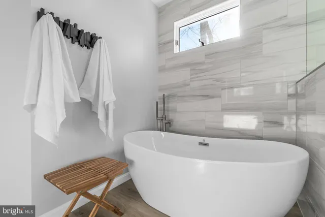 $849,000 | 3424 Forest Wood Drive, Brookeville, MD 20833