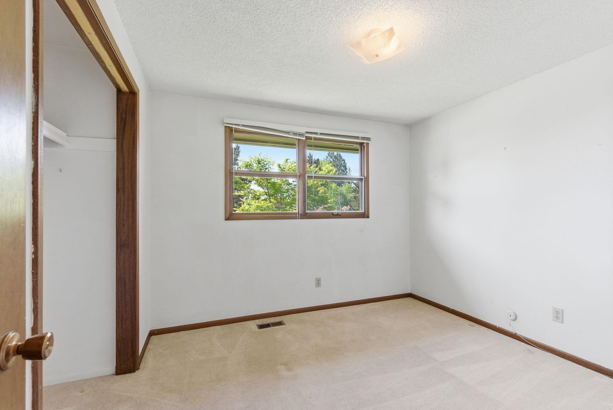 5207 South Dearborn Road Spokane, WA 99223 - Photo 26 of 50 Gallery Image 26
