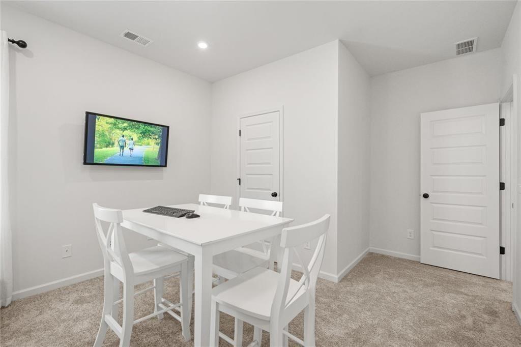 126 Sycamore Lane Calhoun, GA 30701 - Photo 28 of 31 a view of a dining room with furniture