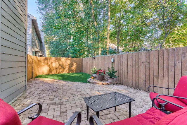 $284,900 | 30 Musgrove Place, The Woodlands, TX 77382