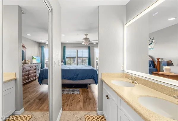 $475,000 | 16641 Stringfellow Road, Unit 506, Bokeelia, FL 33922