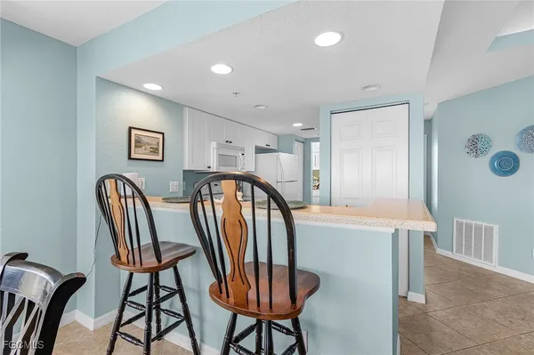 $475,000 | 16641 Stringfellow Road, Unit 506, Bokeelia, FL 33922