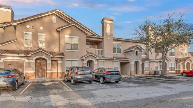 $1,375 | 18023 Villa Creek Drive, Unit 18023, Tampa, FL 33647