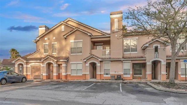 $1,375 | 18023 Villa Creek Drive, Unit 18023, Tampa, FL 33647