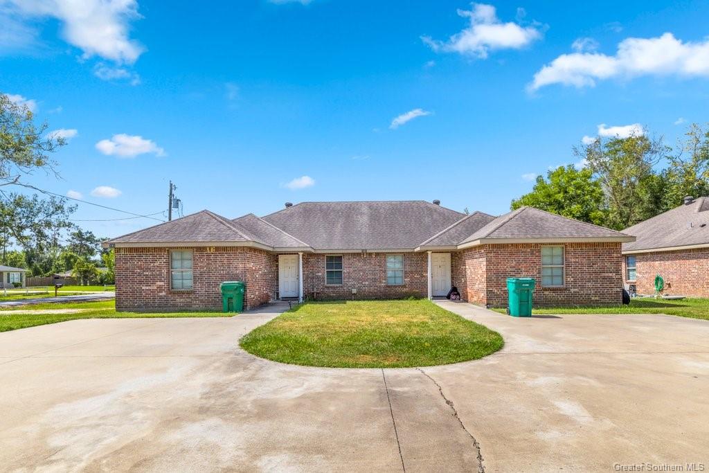 191 Gilmore Road Lake Charles, LA 70611 - Photo 2 of 16 Gallery Image 2