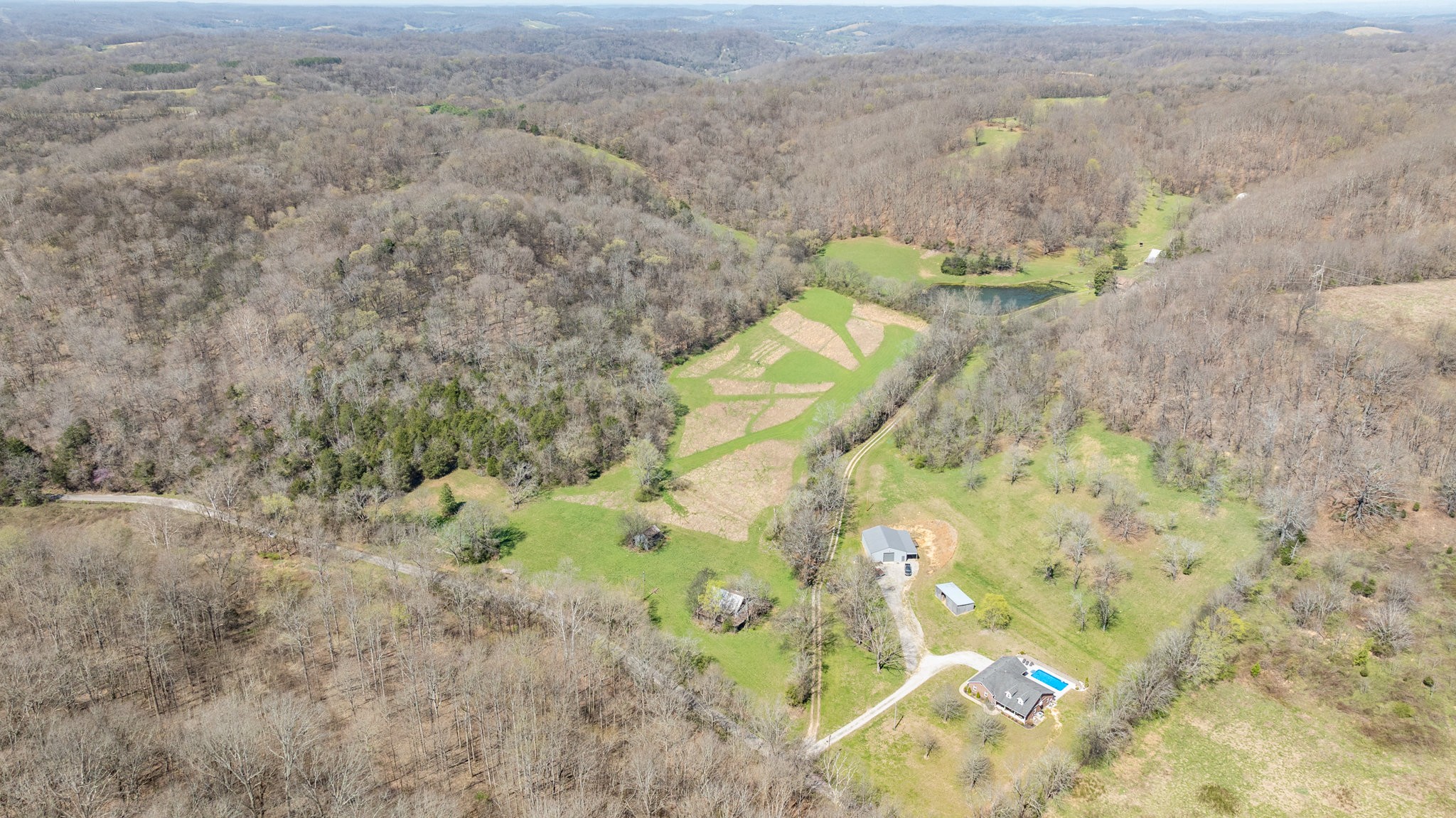 2739 Pickens Road Lynnville, TN 38472 - Photo 4 of 57 Gallery Image 4