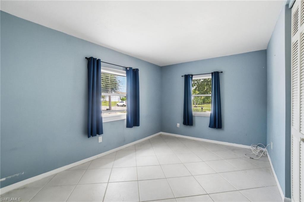 178 Bermuda Road Marco Island, FL 34145 - Photo 13 of 44