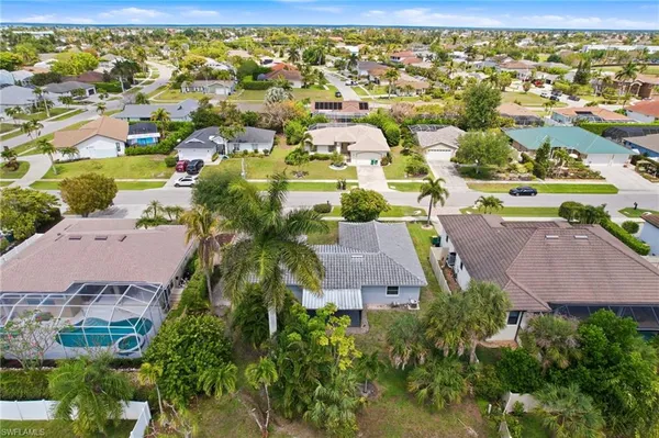$524,900 | 178 Bermuda Road, Marco Island, FL 34145