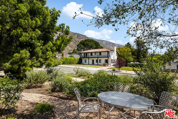 $6,500 | 2091 North Roosevelt Avenue, Altadena, CA 91001