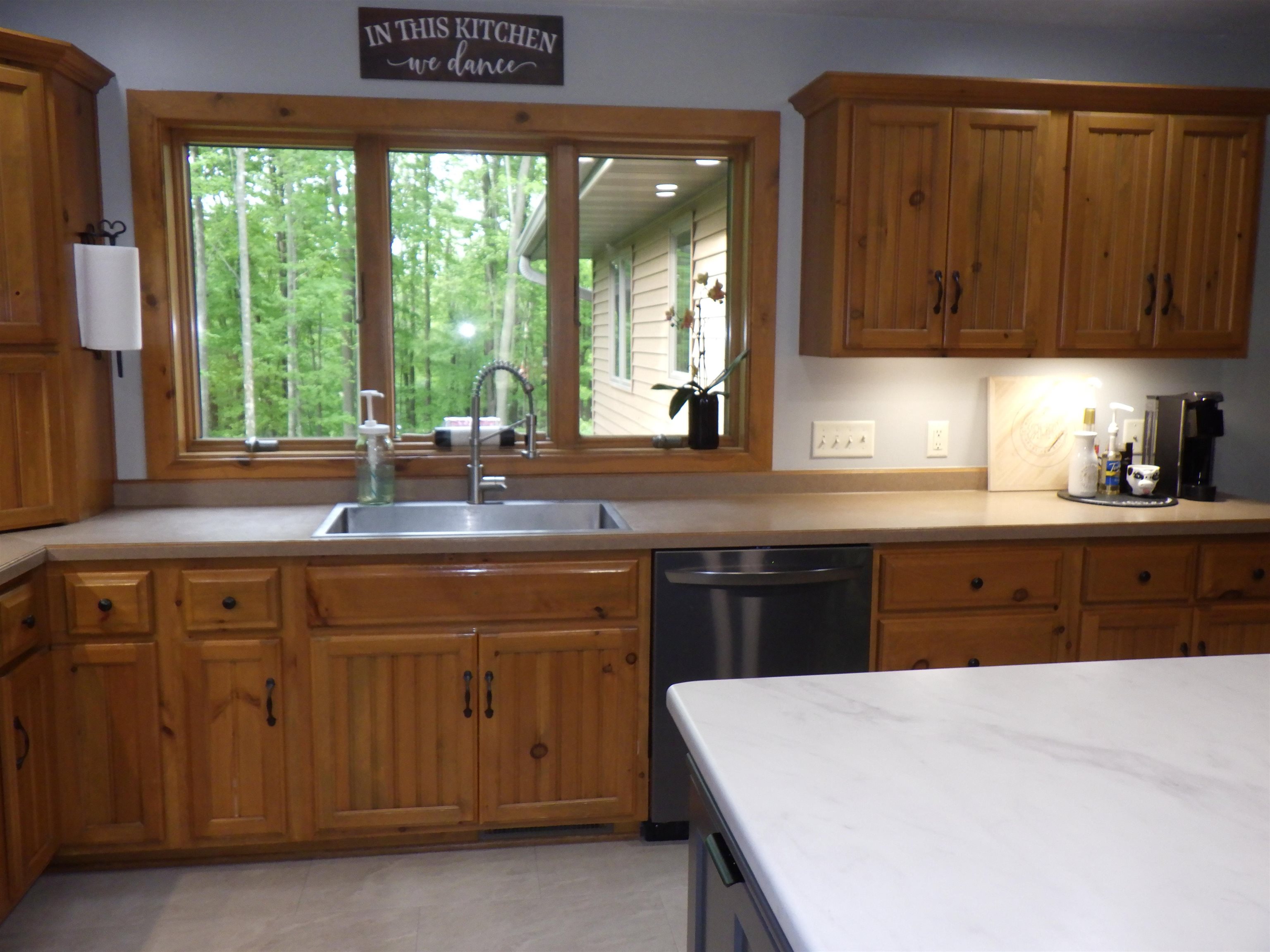 E7696 Horn Road Clintonville, WI 54929 - Photo 7 of 86