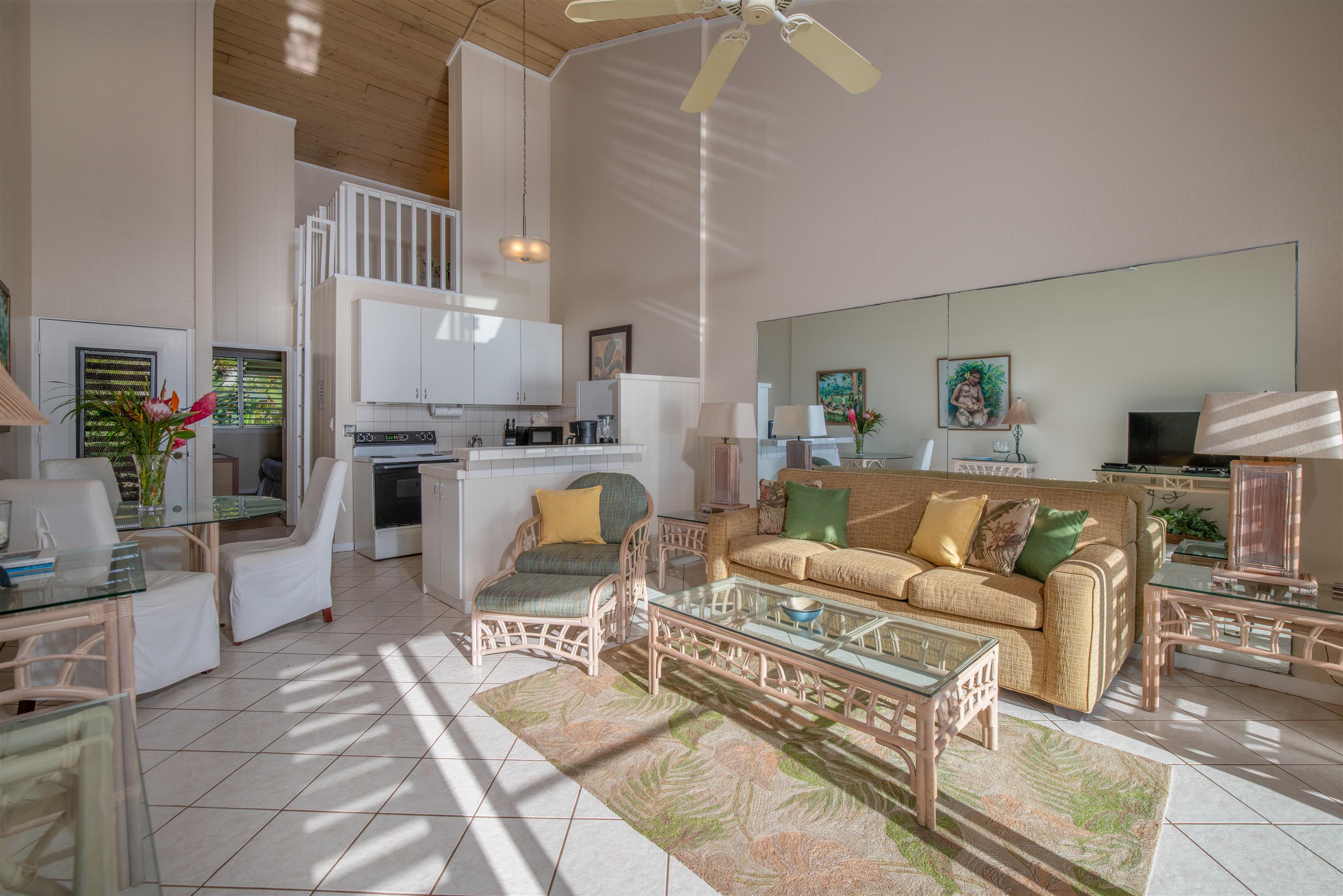 4057 Lower Honoapiilani Road, Unit 202 Lahaina, HI 96761 - Photo 4 of 25