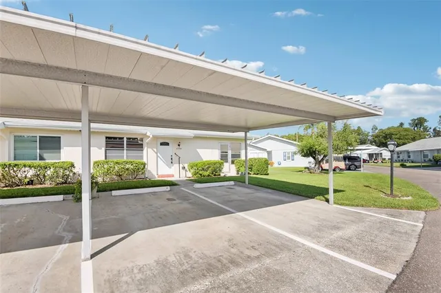 $154,900 | 2304 Glenmore Circle, Unit 327, Sun City Center, FL 33573