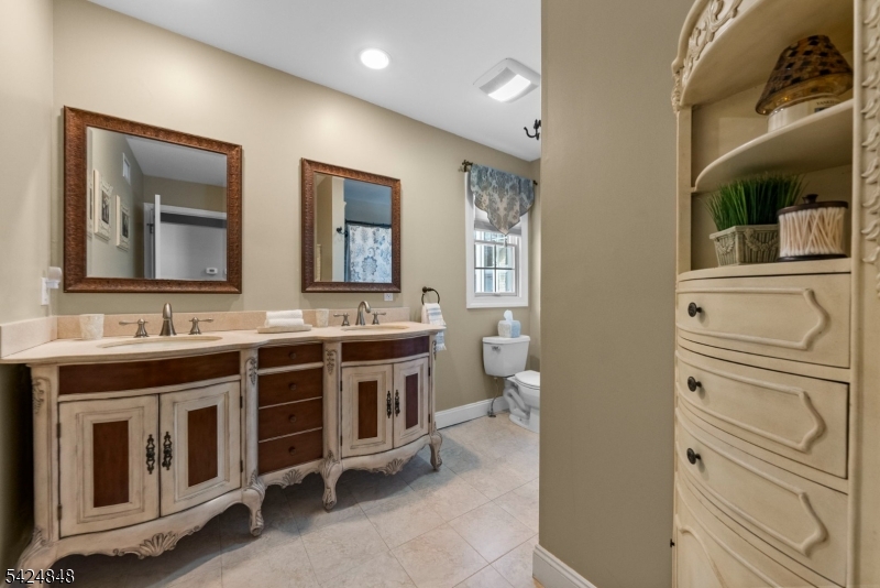 18 Valhalla Road Montville, NJ 07045 - Photo 25 of 33