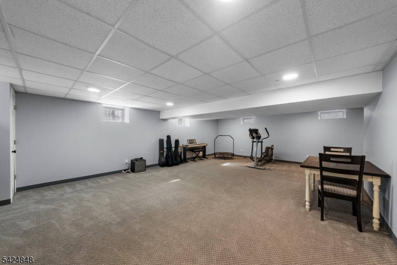18 Valhalla Road Montville, NJ 07045 - Photo 27 of 33 a view of a livingroom with furniture