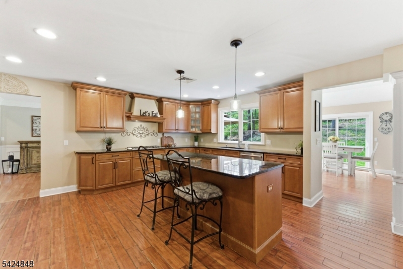 18 Valhalla Road Montville, NJ 07045 - Photo 8 of 33