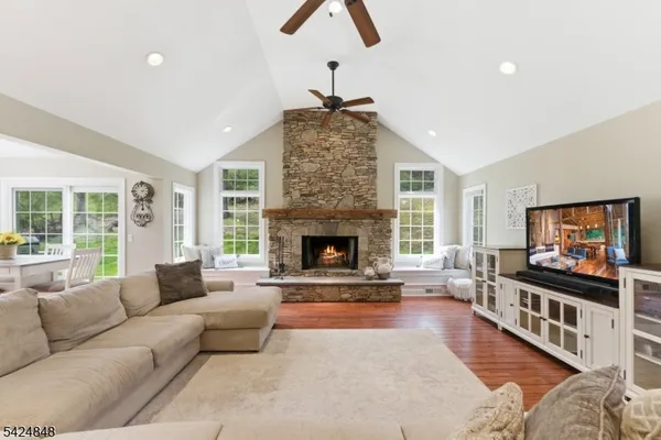$1,179,000 | 18 Valhalla Road, Montville, NJ 07045