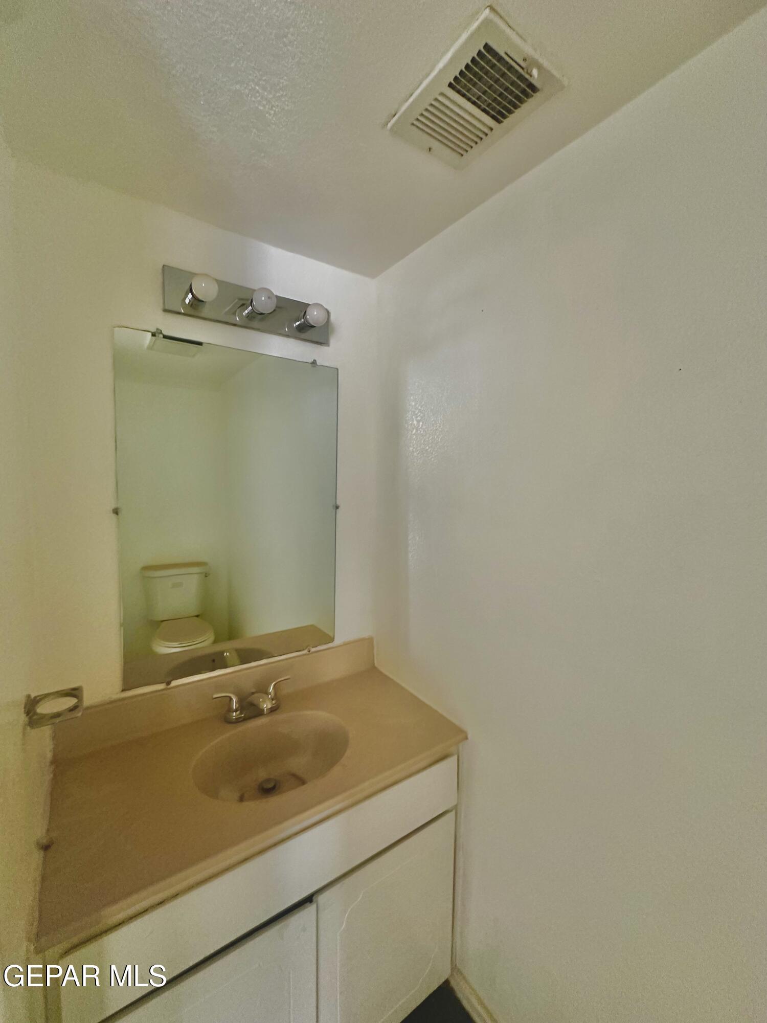 421 Panahi Road Socorro, TX 79927 - Photo 13 of 21 IMG_0530