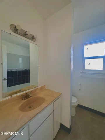 $380,000 | 421 Panahi Road, Socorro, TX 79927