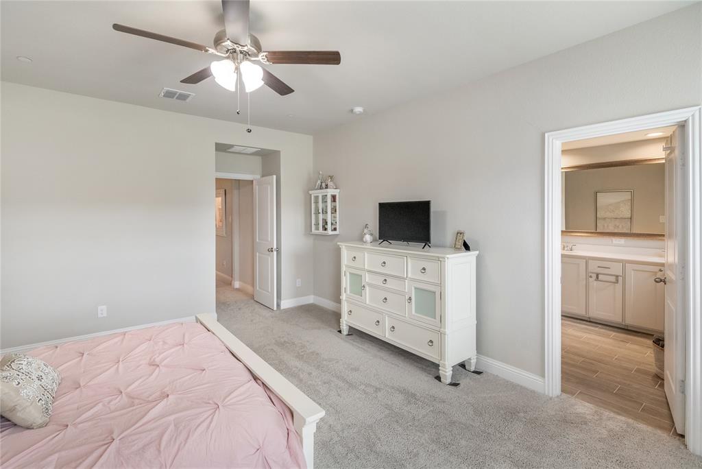 5948 Bursey Road Watauga, TX 76148 - Photo 14 of 28