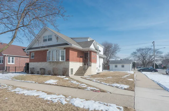 $475,000 | 1103 North 15th Avenue, Melrose Park, IL 60160